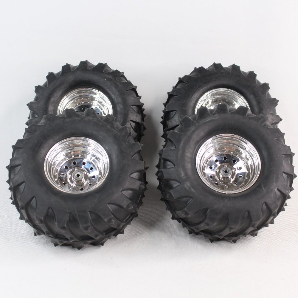 New Bright Large Jeep Forf Hummer Set (4) Wheels
